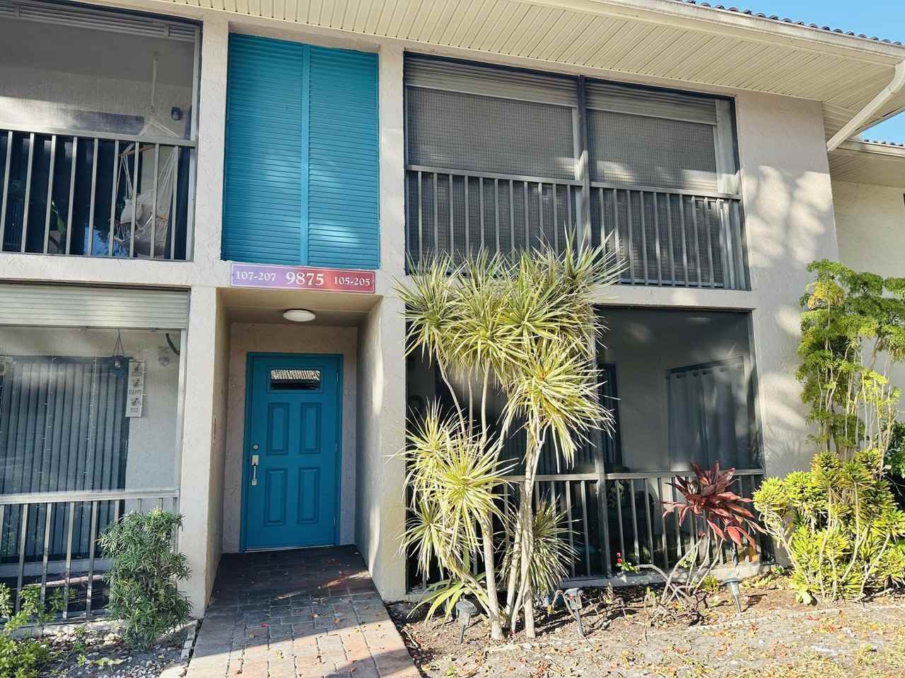 9875 Pineapple Tree Dr #205 - Photo 3 of 28