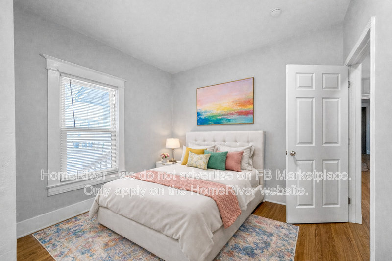 4304 Larkwood Ave - Photo 5 of 25