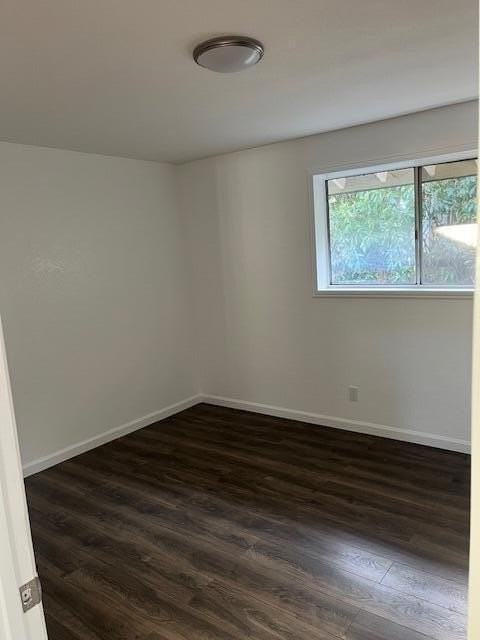 521 W Pedregosa St - Photo 7 of 11