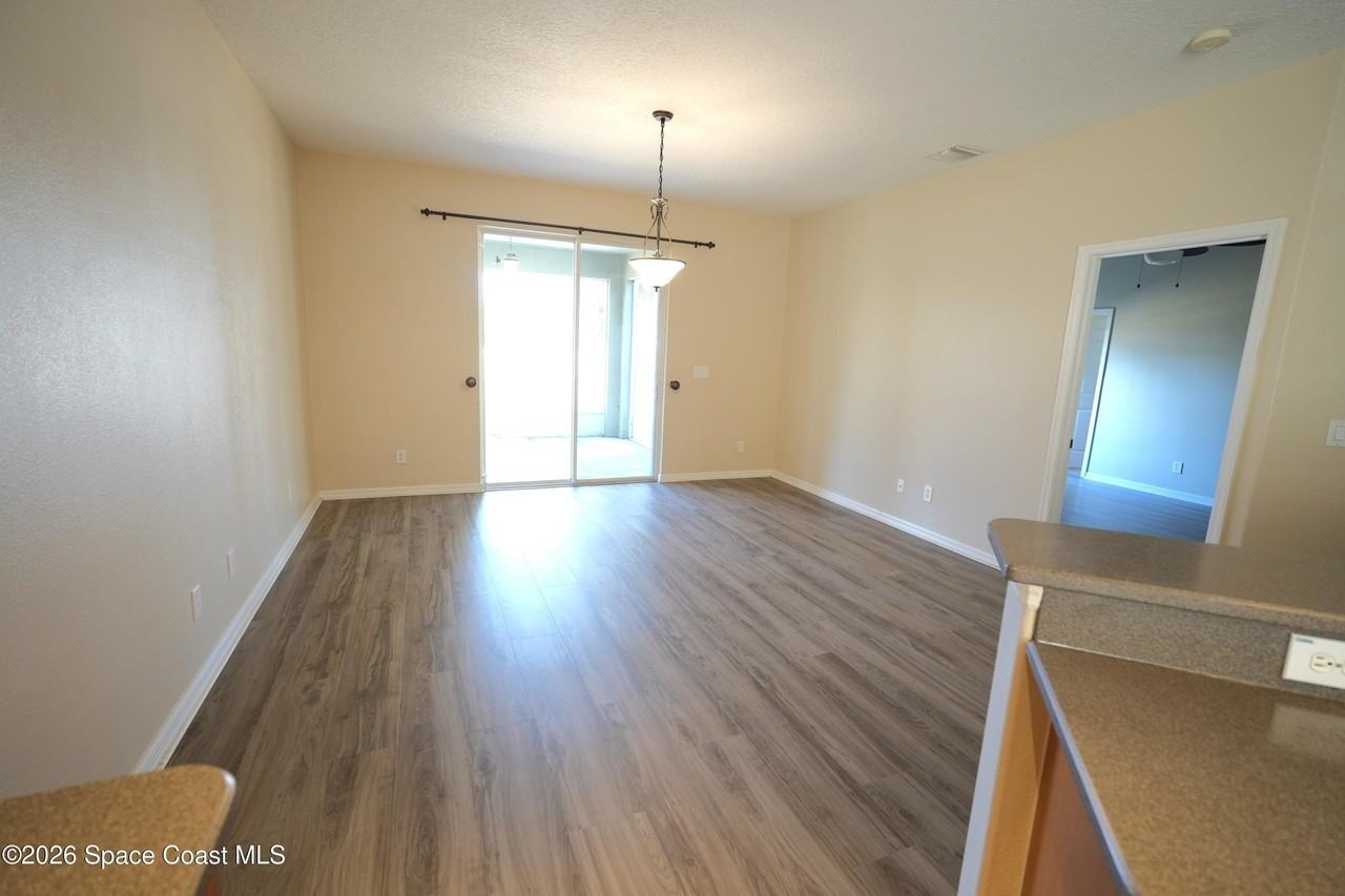 3882 Manitoba Way - Photo 7 of 20