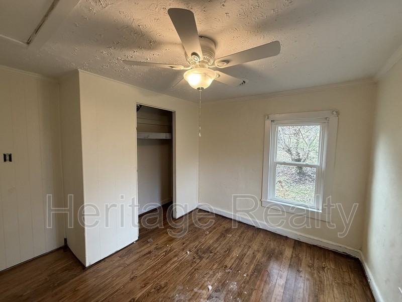 2518 Jones St - Photo 6 of 6
