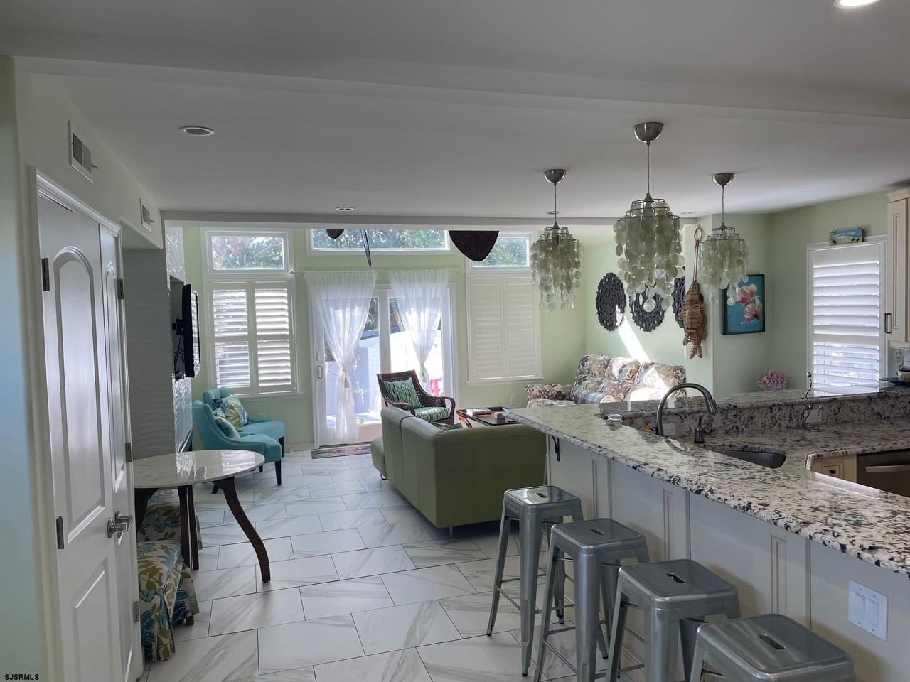 14 N Madison Ave - Photo 6 of 13