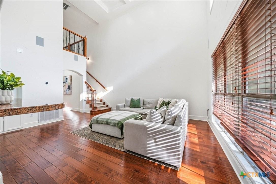 3107 Sweetwater Cv - Photo 6 of 34