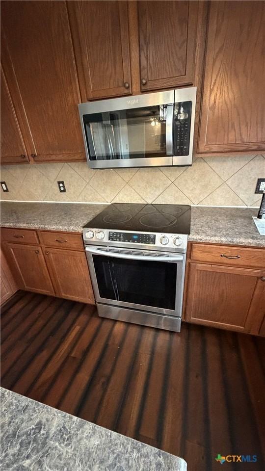 9005 Bellgrove Ct - Photo 6 of 22