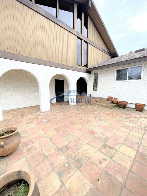 5514 Halison St - Photo 2 of 22