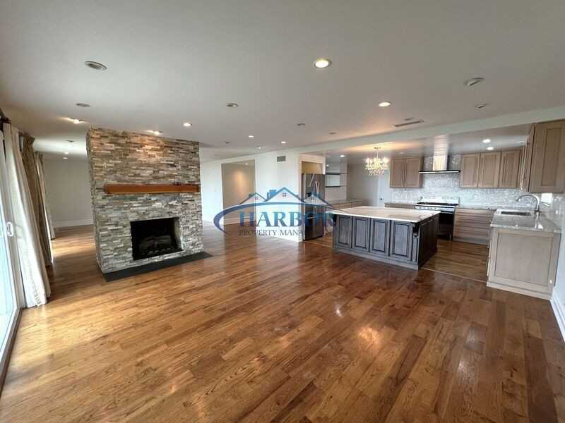 32303 Phantom Dr - Photo 4 of 14