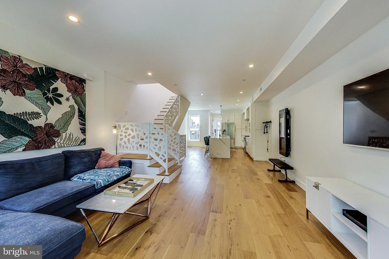 25 U St Ne Unit 2 #2 - Photo 4 of 34