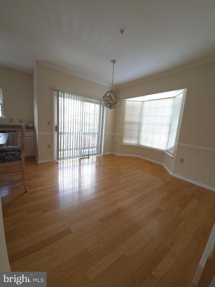 2213 Montauk Dr - Photo 5 of 16