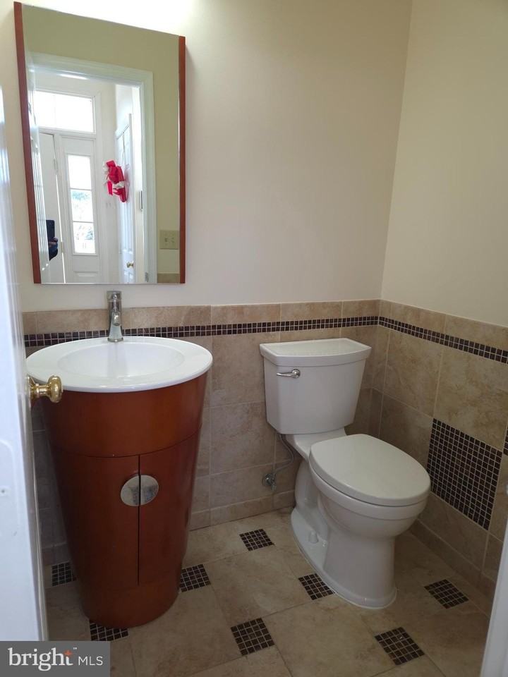 2213 Montauk Dr - Photo 7 of 16