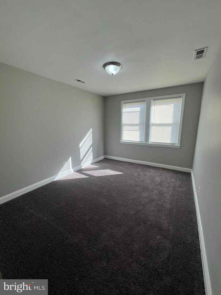 3611 Ravenwood Ave #2 - Photo 4 of 9