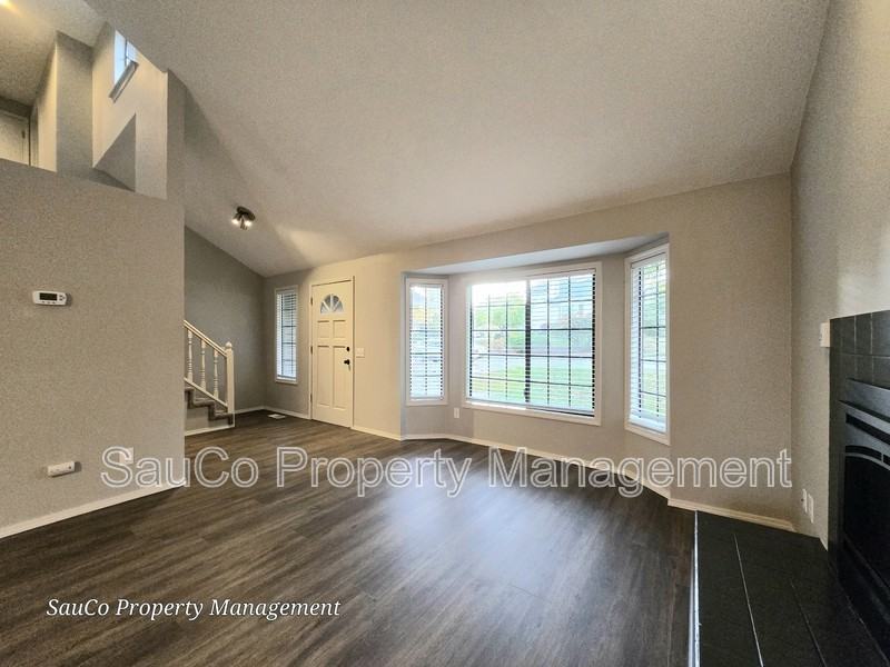 7176 Sw 161st Ter - Photo 6 of 31