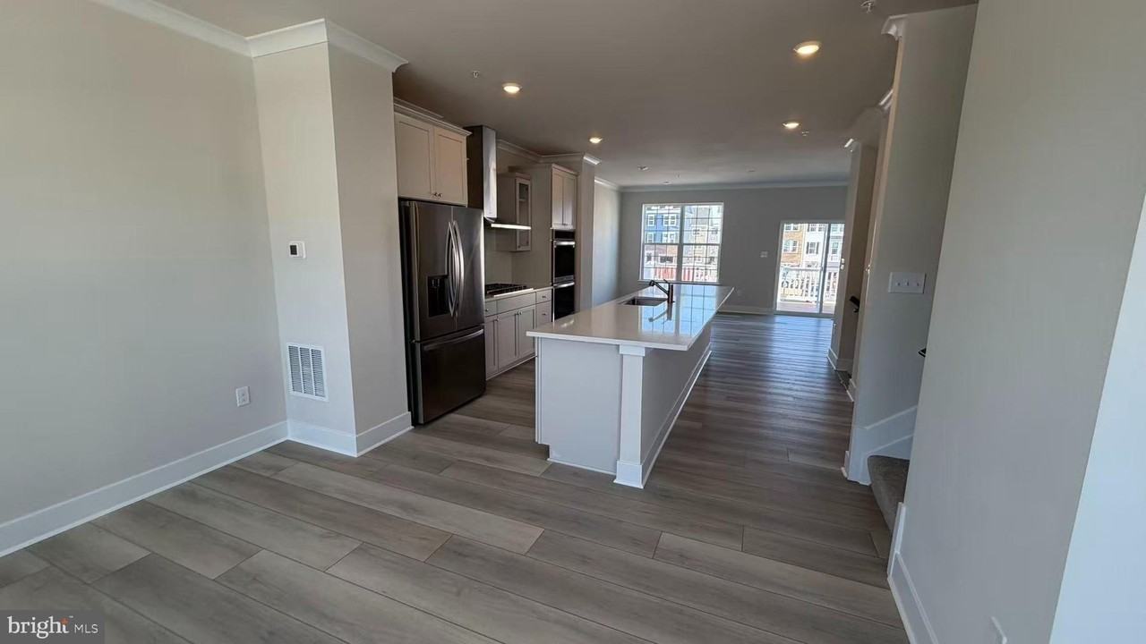 Oxbow Rd - Photo 6 of 26