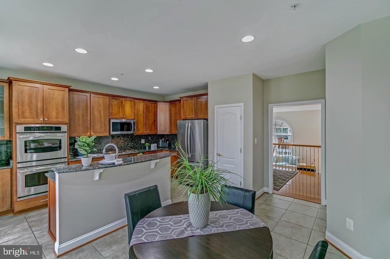 14842 Potomac Corner Ln - Photo 6 of 50