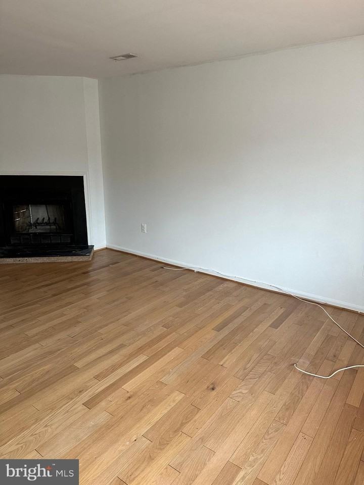 7530 S Arbory Ln Unit 395 #395 - Photo 3 of 21