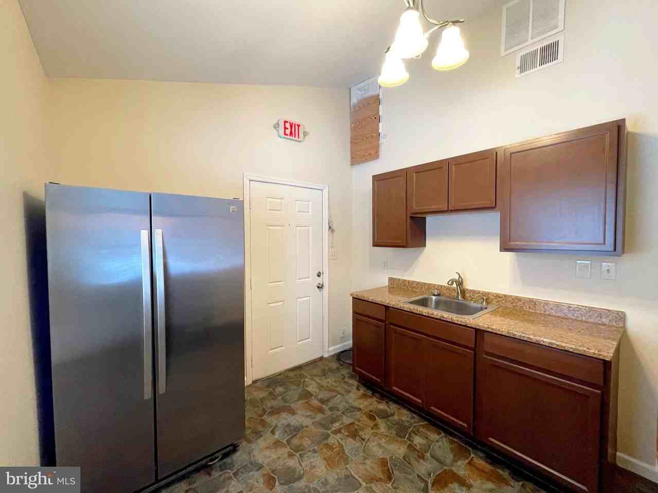 21632 Great Mills Rd Apt 6 #6 - Photo 4 of 16