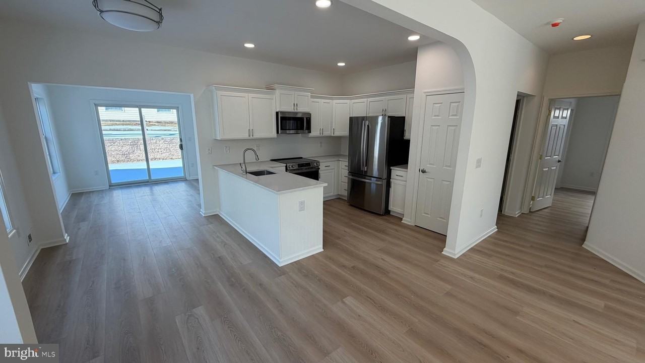 49 Wagon Wheel Ln - Photo 4 of 13