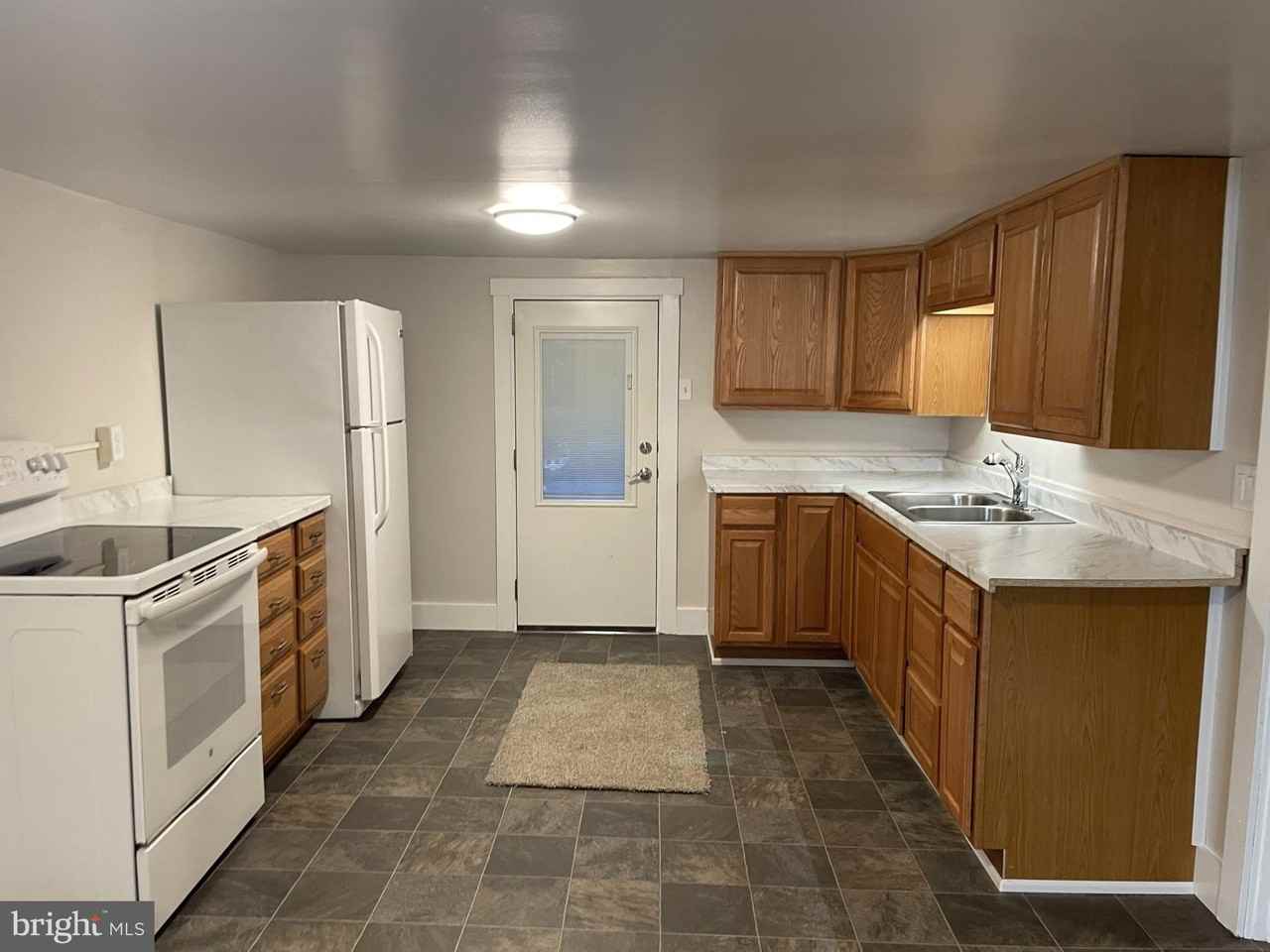 1300 Rawlinsville Rd - Photo 6 of 23