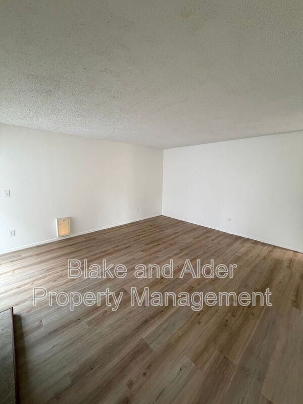 5533 Sw Lombard Ave - Photo 7 of 21