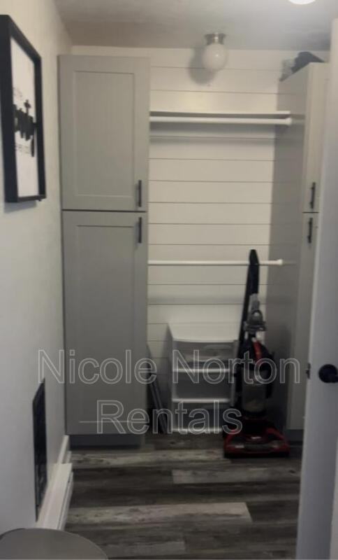 457 Wildwood Ave #6 - Photo 3 of 4