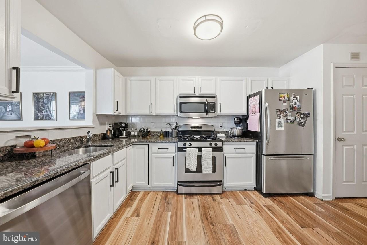 6603 Netties Ln Unit 1711 #1711 - Photo 7 of 25