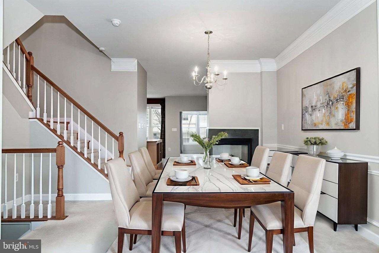 11545 Cavalier Landing Ct - Photo 4 of 17