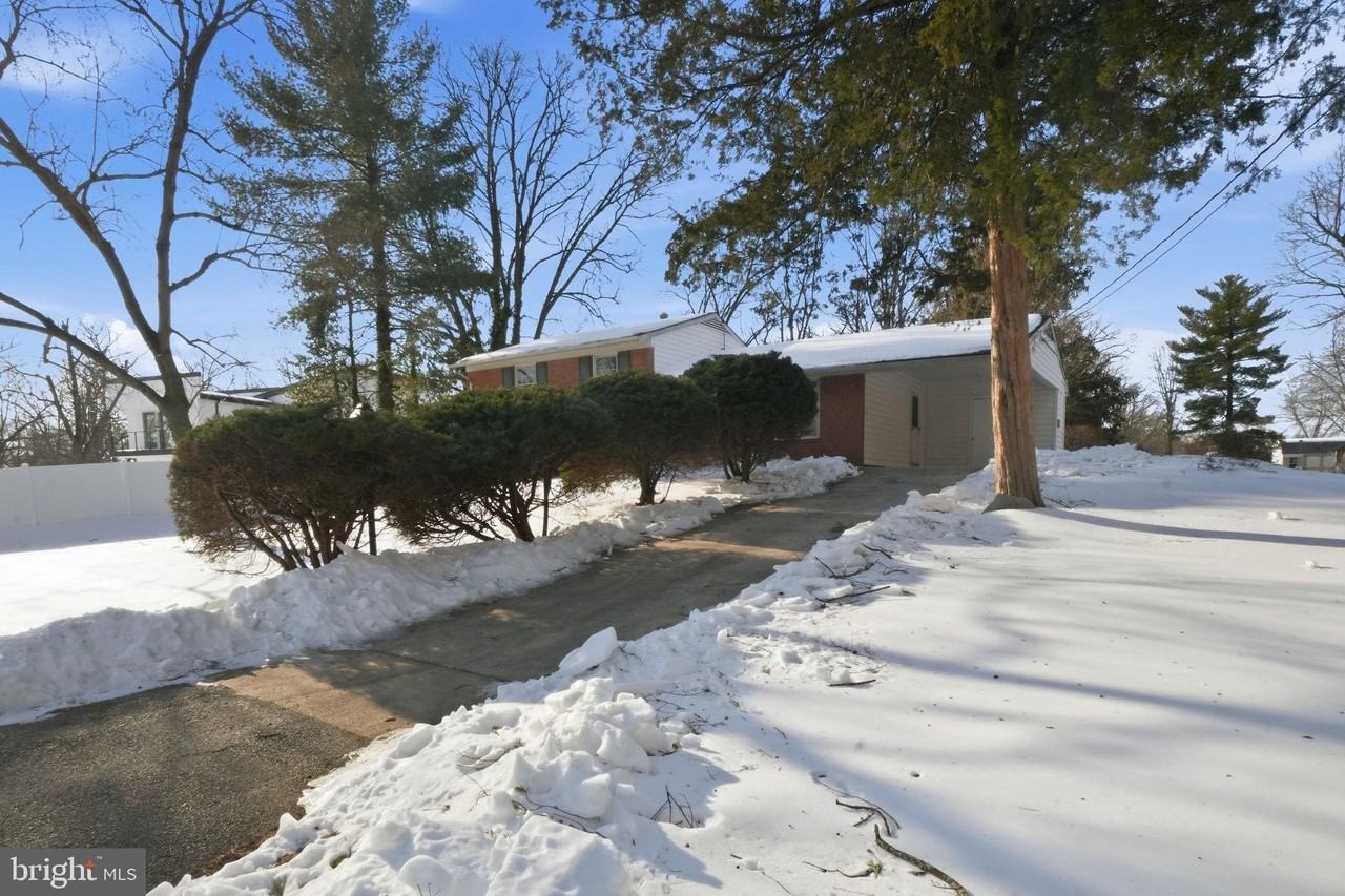 6427 Pima St - Photo 2 of 35