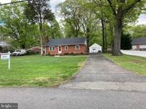 6438 Windham Ave - Photo 1 of 1