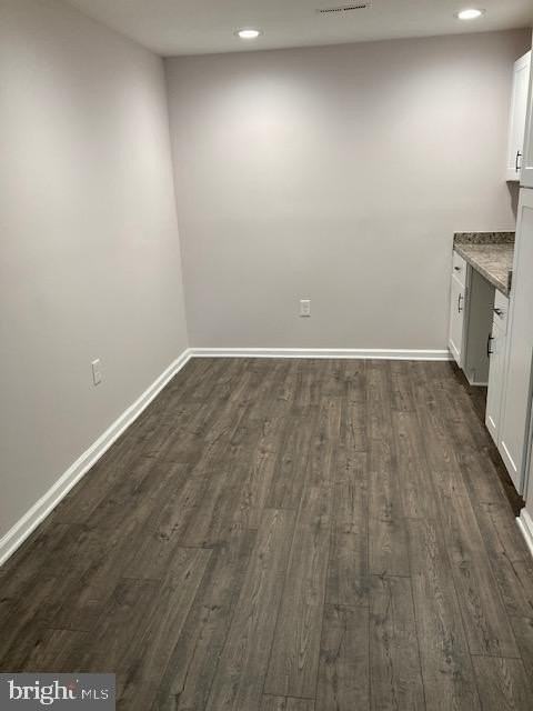 6438 Windham Ave - Photo 5 of 19