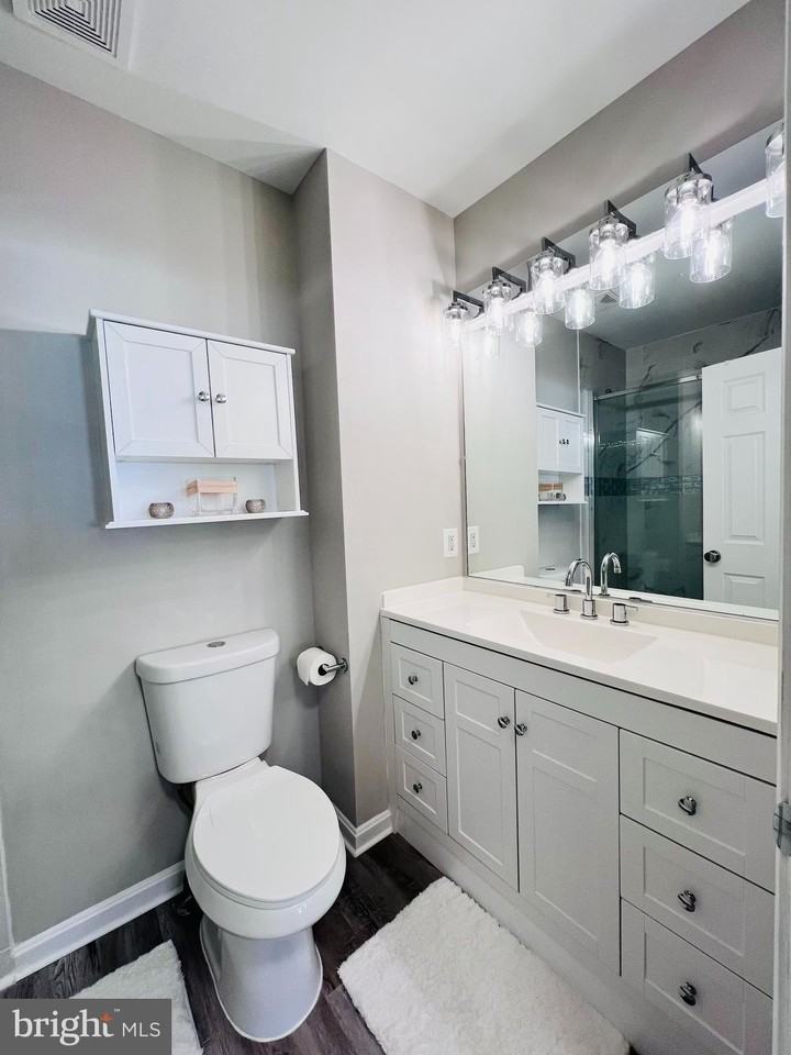 46375 Pryor Sq - Photo 5 of 7