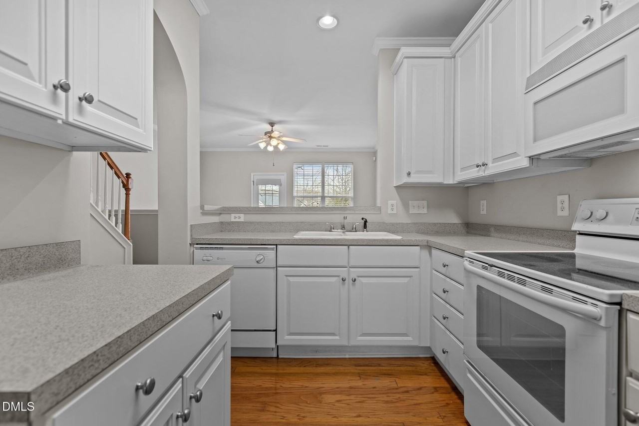 8340 City Loft Ct - Photo 7 of 25