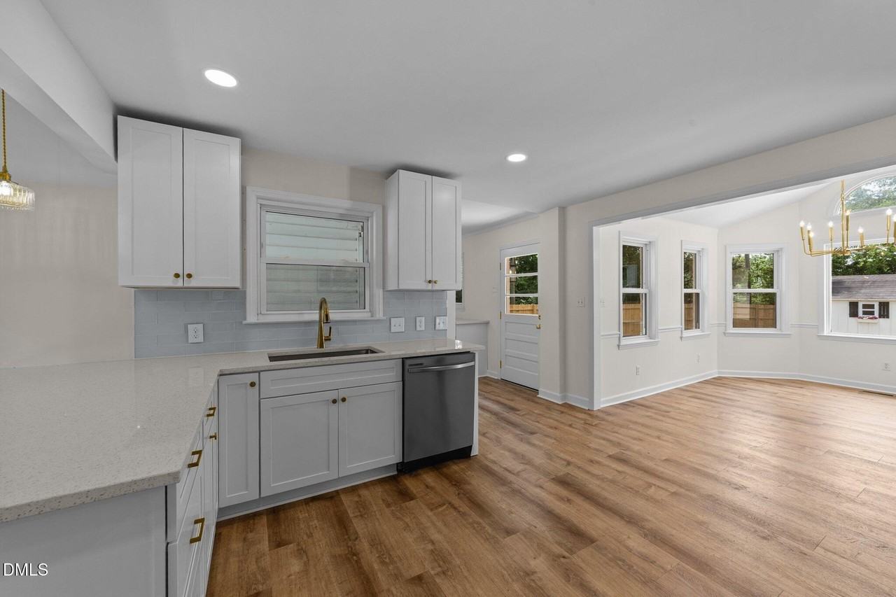 314 Wrenn St - Photo 7 of 23