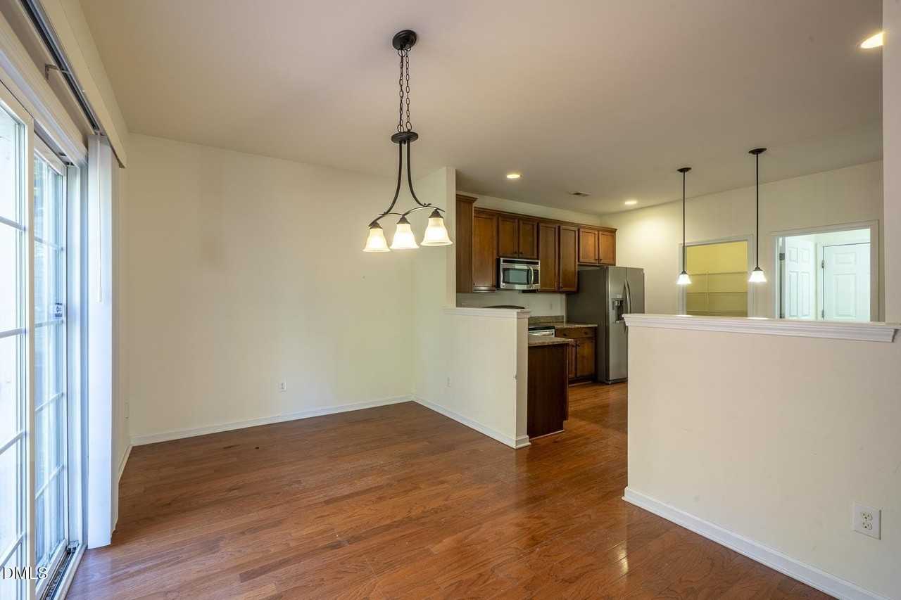 3606 Kilgo Dr - Photo 5 of 18