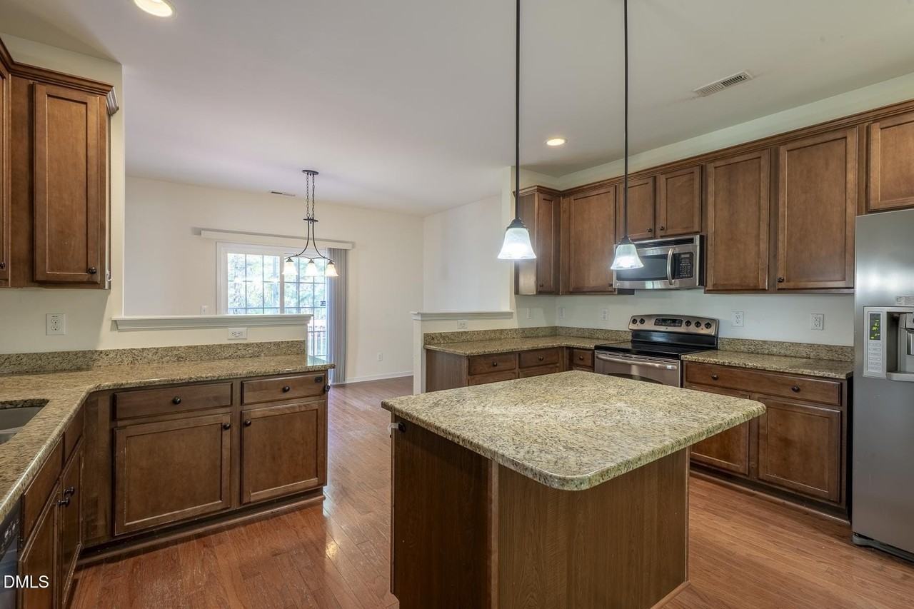 3606 Kilgo Dr - Photo 6 of 18