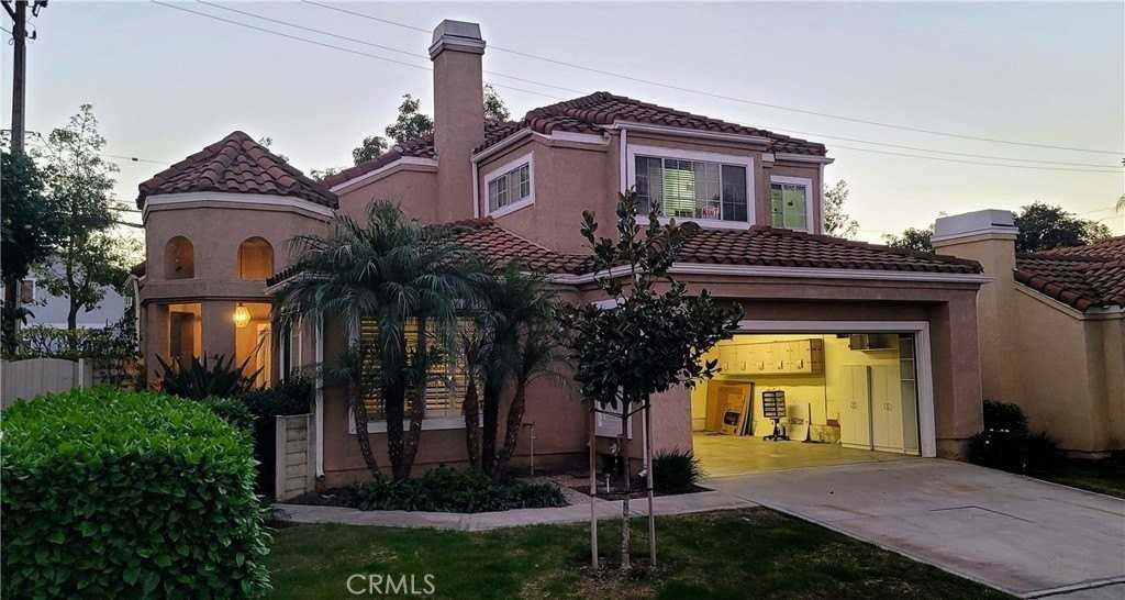 14644 Bella Courte - Photo 3 of 44