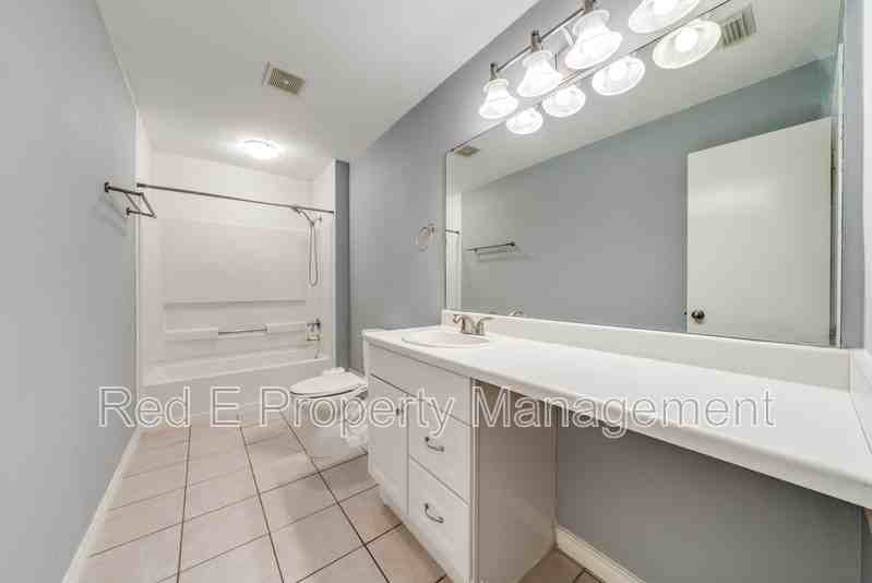 6858 Celes Meadow Dr - Photo 2 of 26