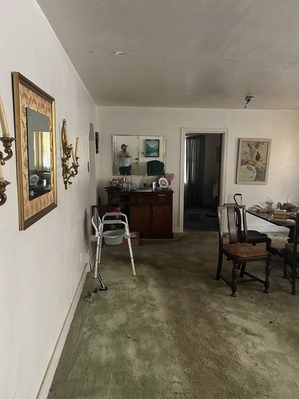 5300 Fletcher St - Photo 5 of 8