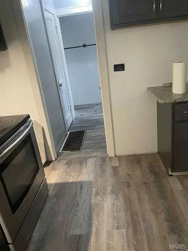 5526 Jennings Station Rd - Photo 2 of 11