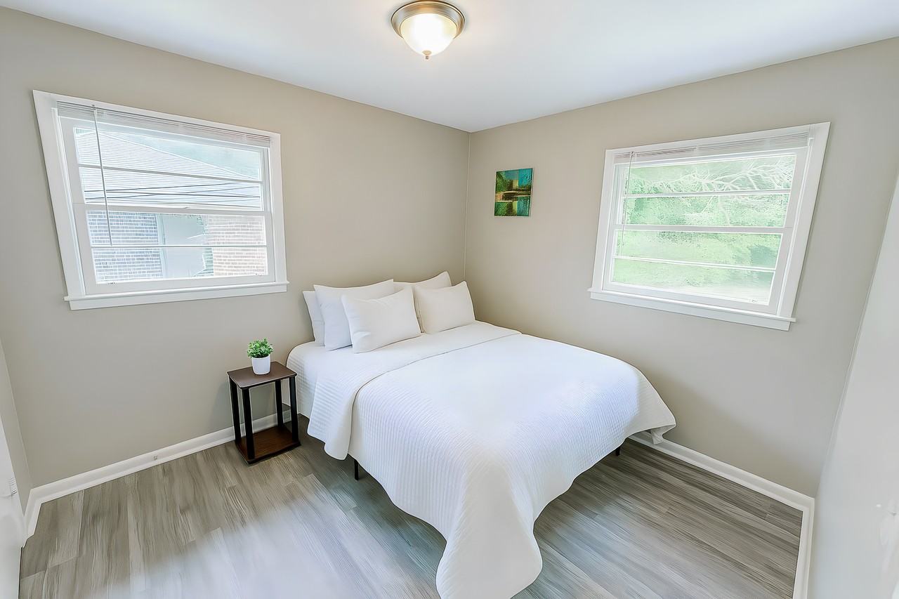 Oakcliff Ct Nw - Photo 4 of 5