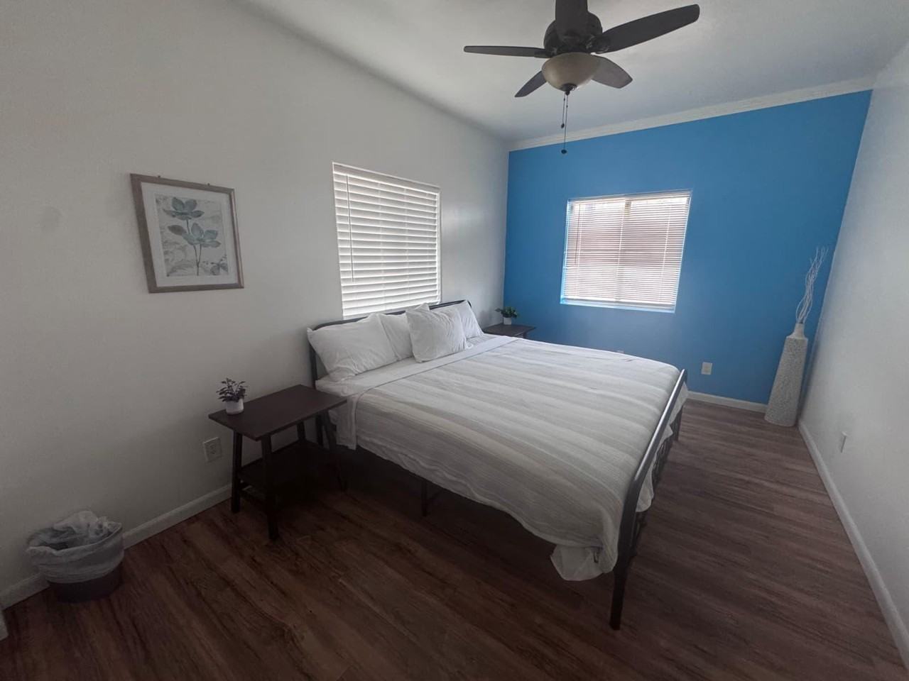 Hampshire Ave - Photo 6 of 10