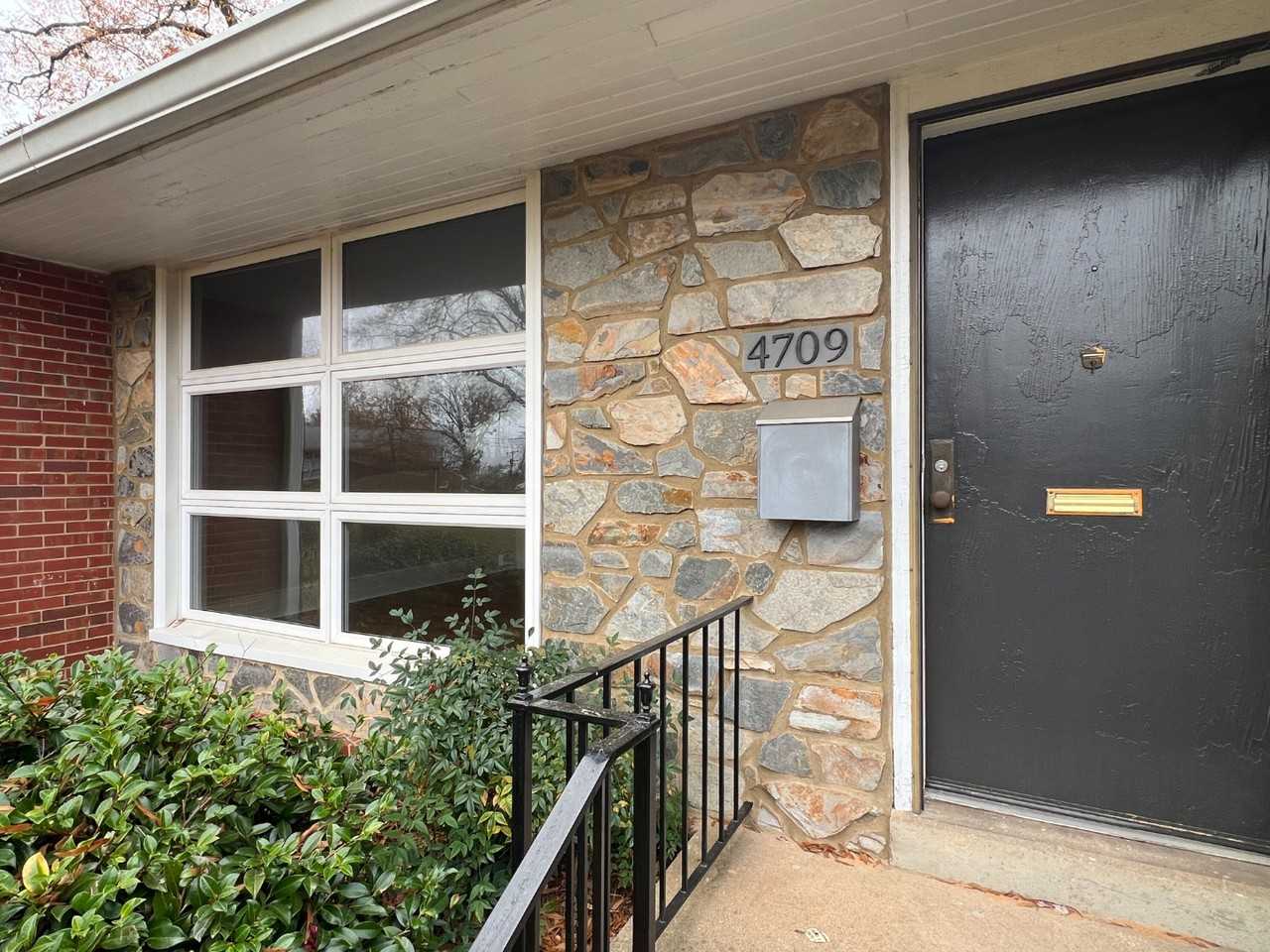 4709 Woodlark Ln - Photo 2 of 21