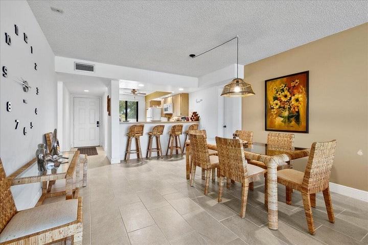 2421 Village Boulevard - Photo 5 of 10