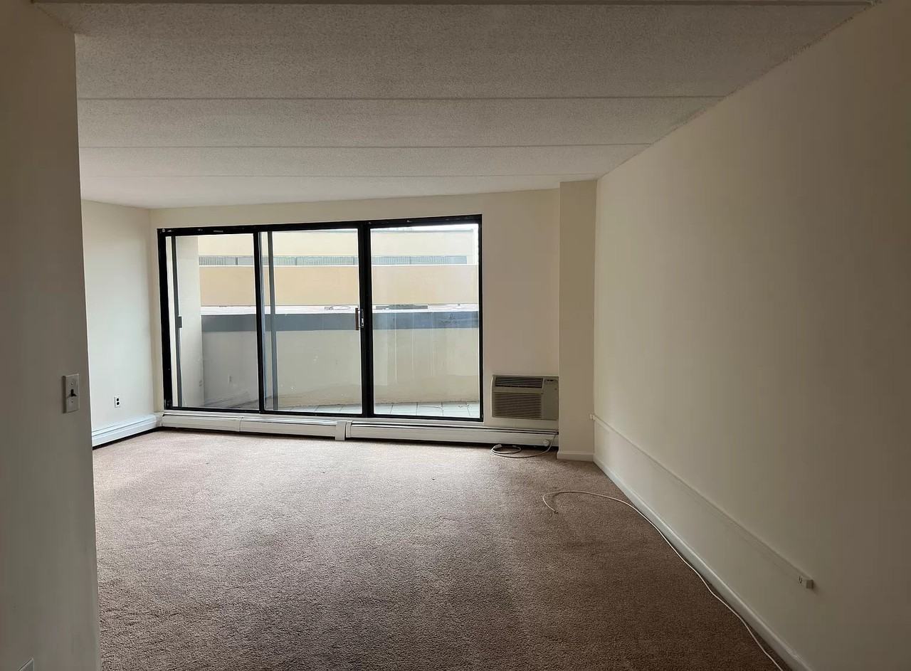 1155 Warburton Ave #2L - Photo 5 of 8