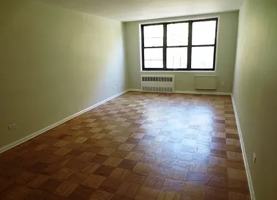 featured image of 1199 E 53rd St #2Y