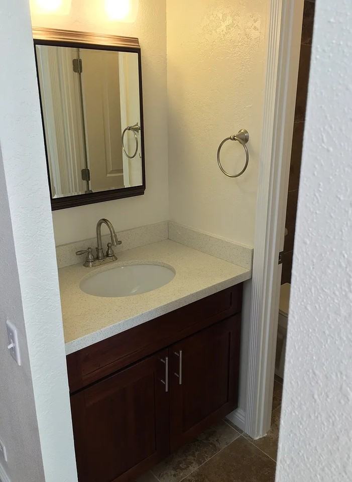 1226 Alexander St #1102 - Photo 3 of 15