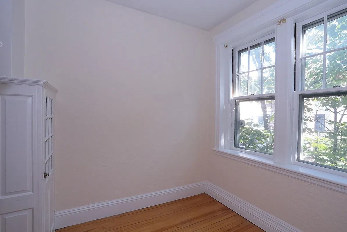 1697 Cambridge St #33 - Photo 6 of 18