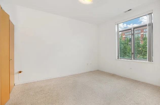 1808 S Michigan Ave #29 - Photo 5 of 14