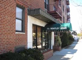 featured image of 2015 Saint Paul Ave #6K