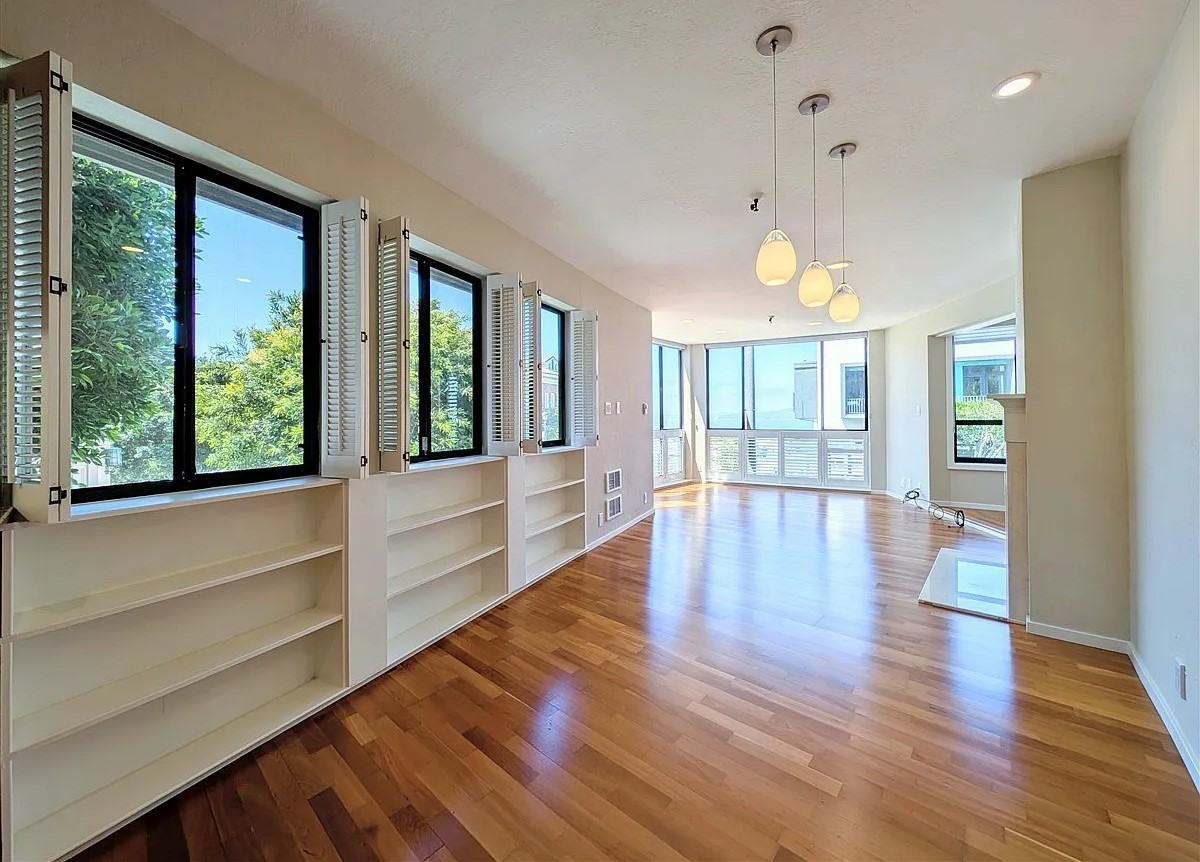 2295 Vallejo St #101 - Photo 4 of 16