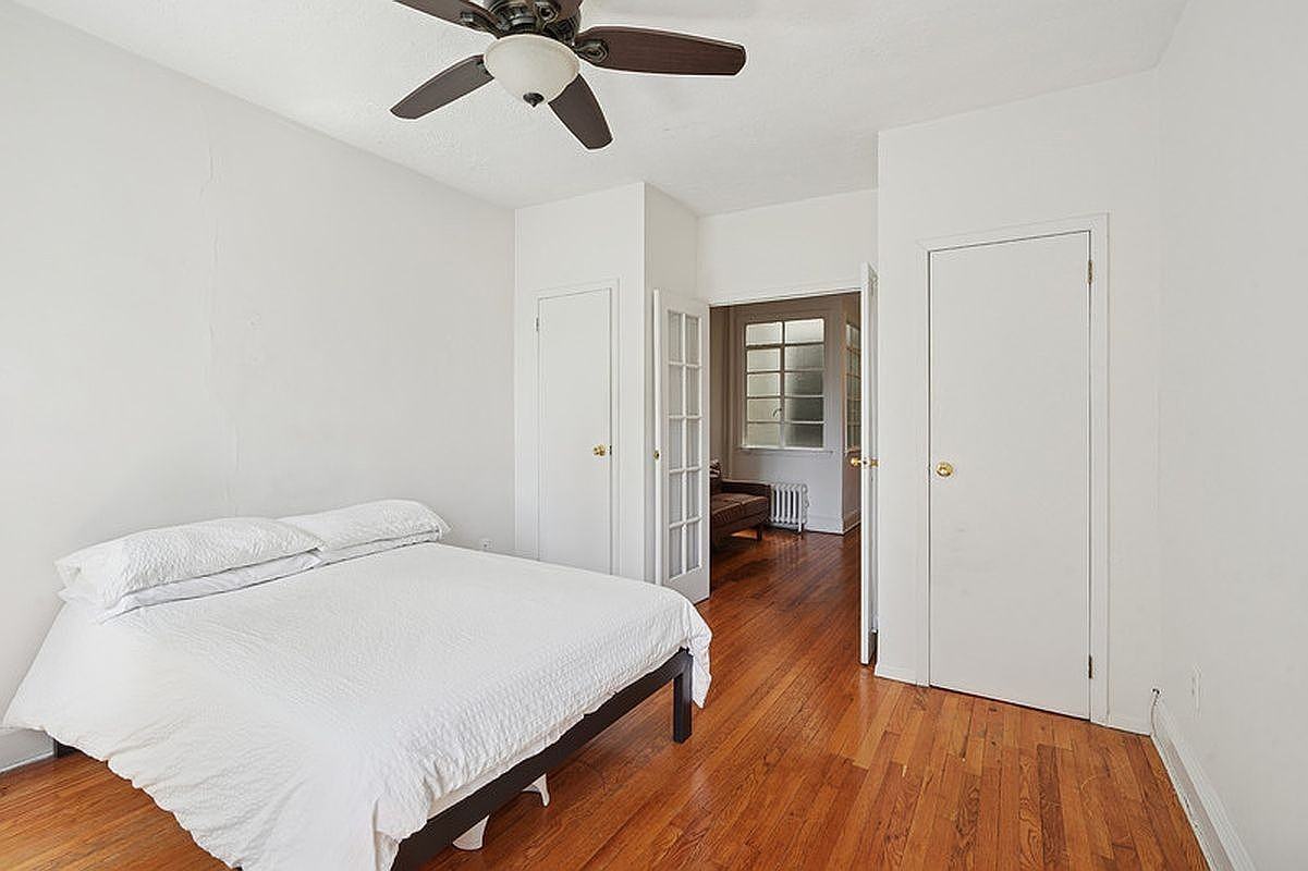 205 E 88th St #4B - Photo 4 of 7