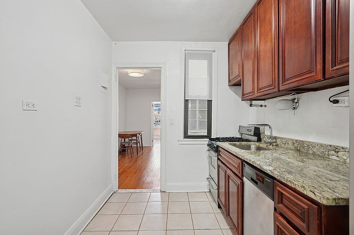 205 E 88th St #4B - Photo 5 of 7